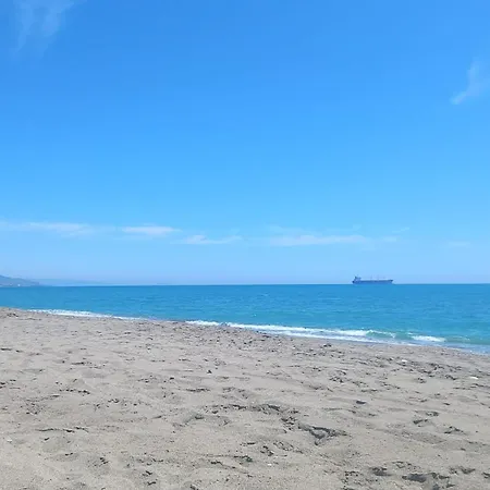 El Faro 4 - Puerto Rey 维拉